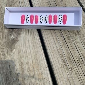 Press On Nails